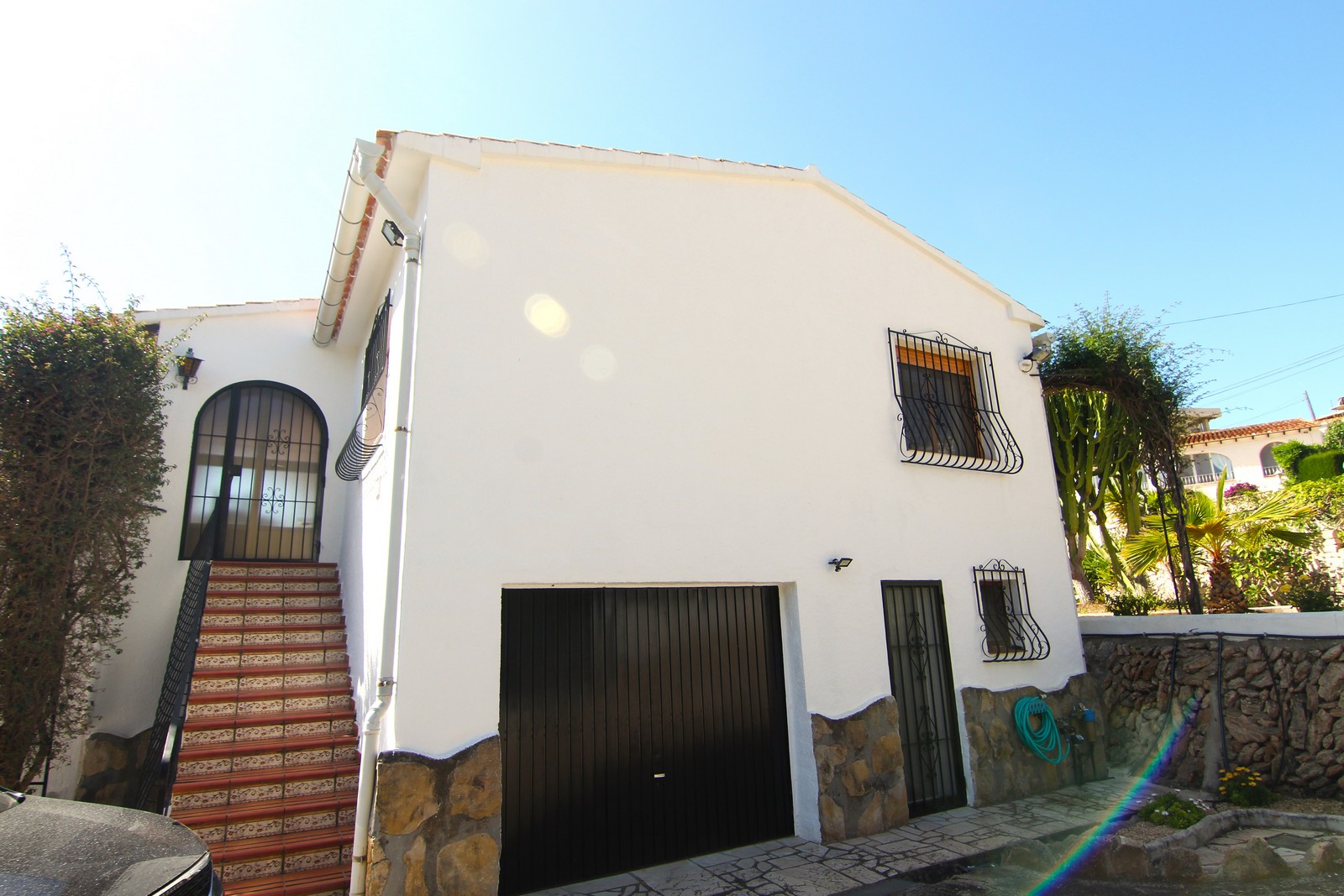 Villa zum Verkauf in ruhiger Lage von El Portet mit Pool.