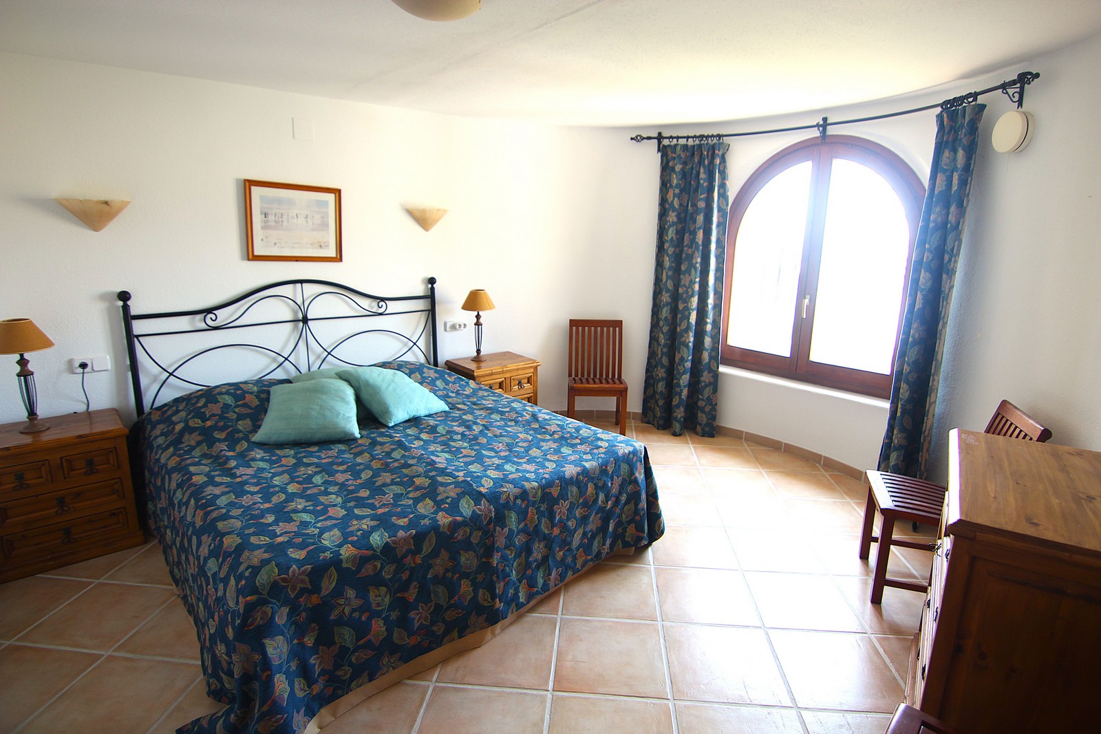 Villa mit Pool und spektakulärem Meerblick in Cumbre del Sol.