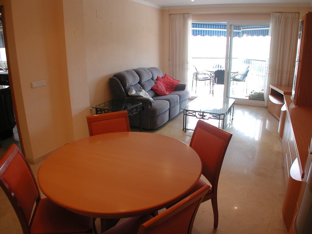 Herrliche Wohnung zu verkaufen in  1. Strandlinie in Moraira