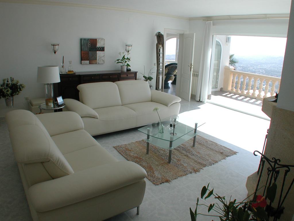 Einzigartige Villa zu verkaufen mit Innenpool und fantastischem Meerblick in der Cumbre de Sol - Benitachell