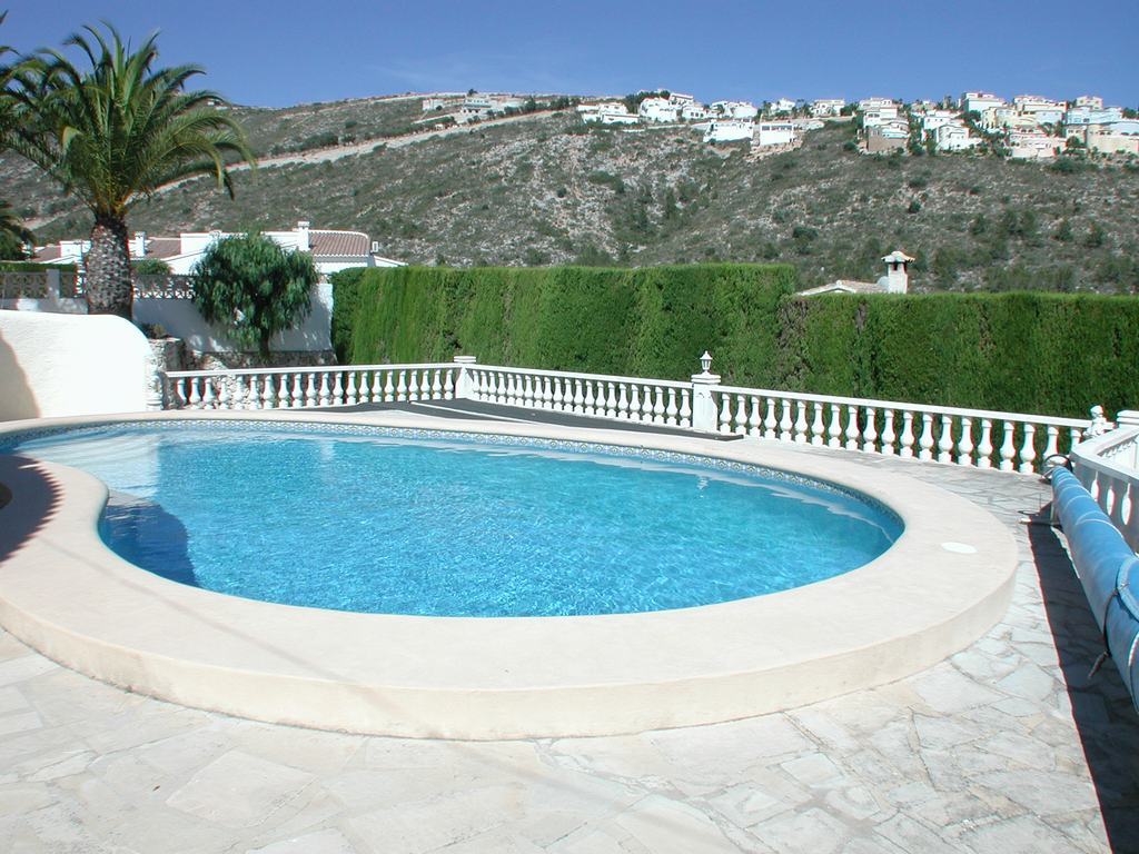 Wunderbare Villa zu verkaufen mit Pool und einzigartigen Meerblick  in Moraira