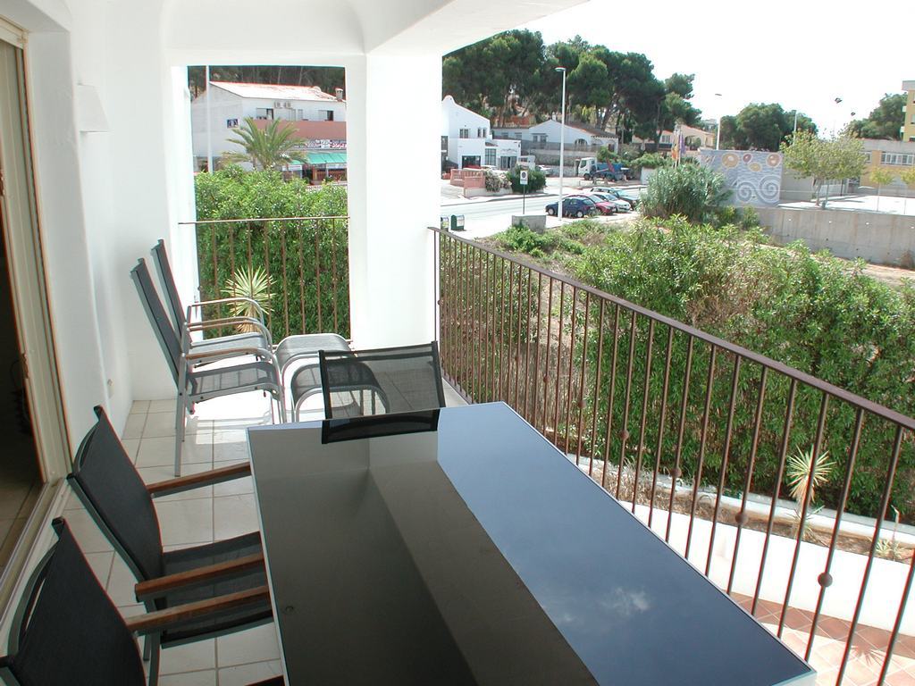 Herrliche Wohnung mit Schwimmbad  zum Verkauf in der exklusiven Wohnanlage Club Moraira in Moraira.