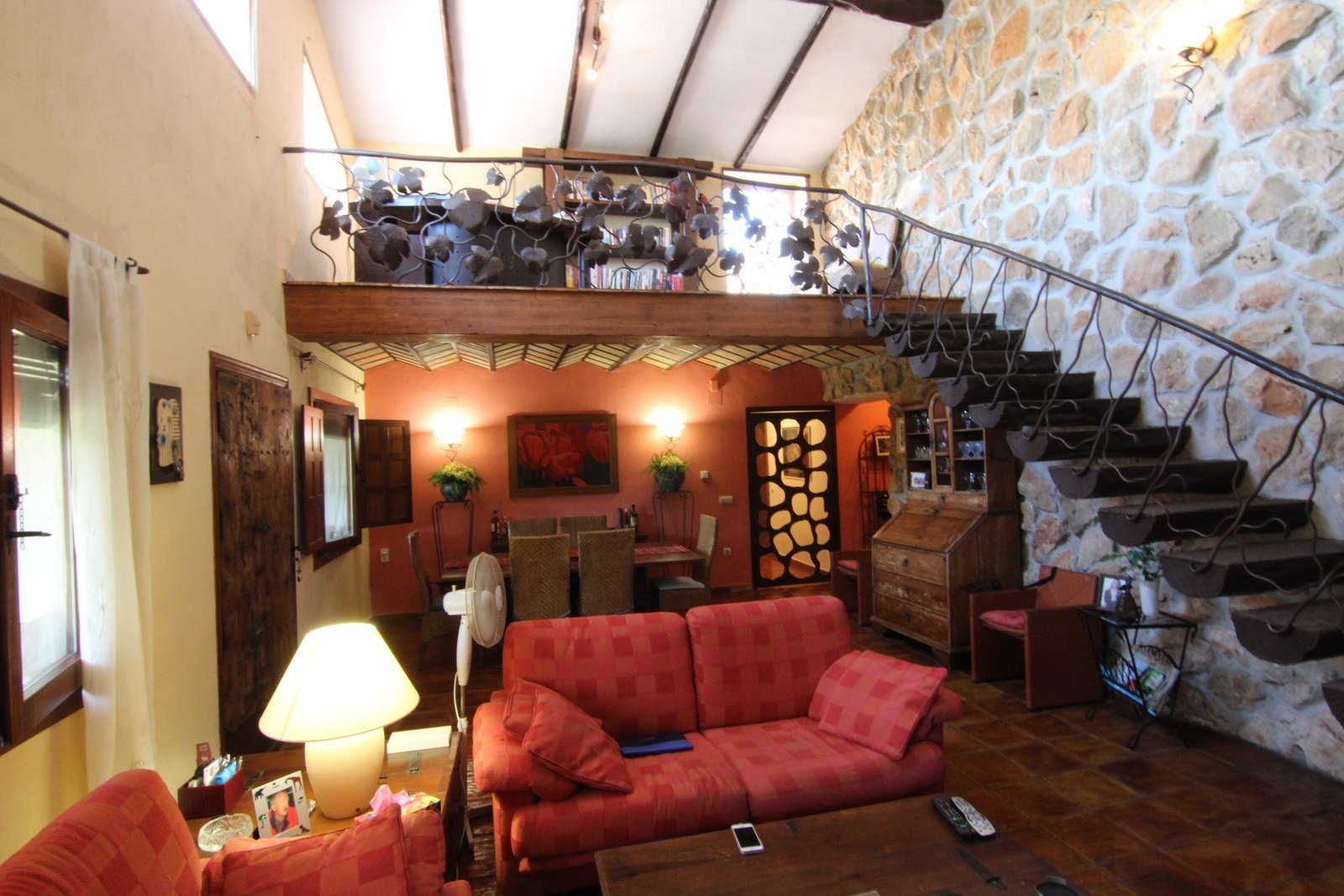Villa zum Verkauf in Jávea erstellt von Toni Mari, Bildhauer.