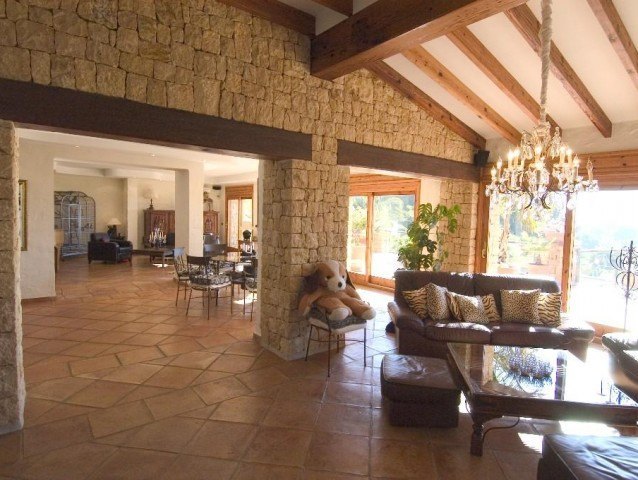 Unikat zum Verkauf in Toplage mit fantastischer Meersicht in Moraira