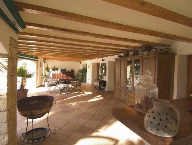 Unikat zum Verkauf in Toplage mit fantastischer Meersicht in Moraira