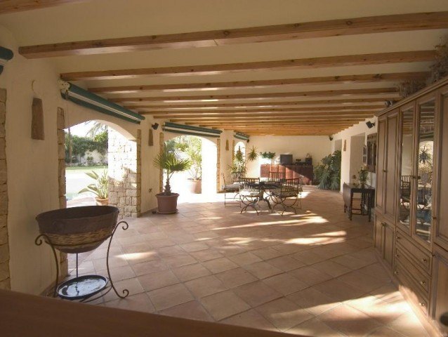 Unikat zum Verkauf in Toplage mit fantastischer Meersicht in Moraira